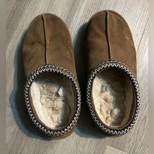 Women’s Chestnut Uggs